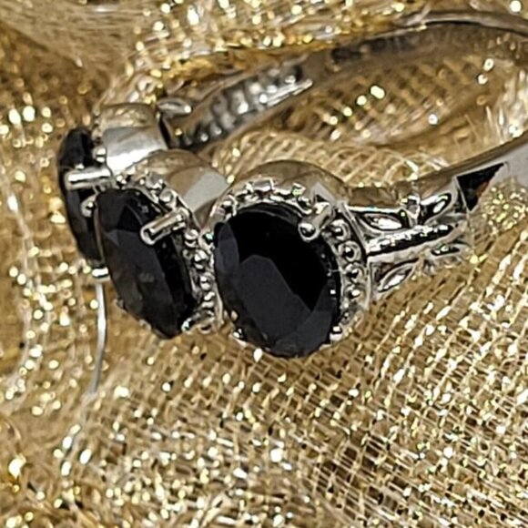 New, Stamped, Black, Midnight Oval Sapphire ring, Size 7 - Picture 2 of 5